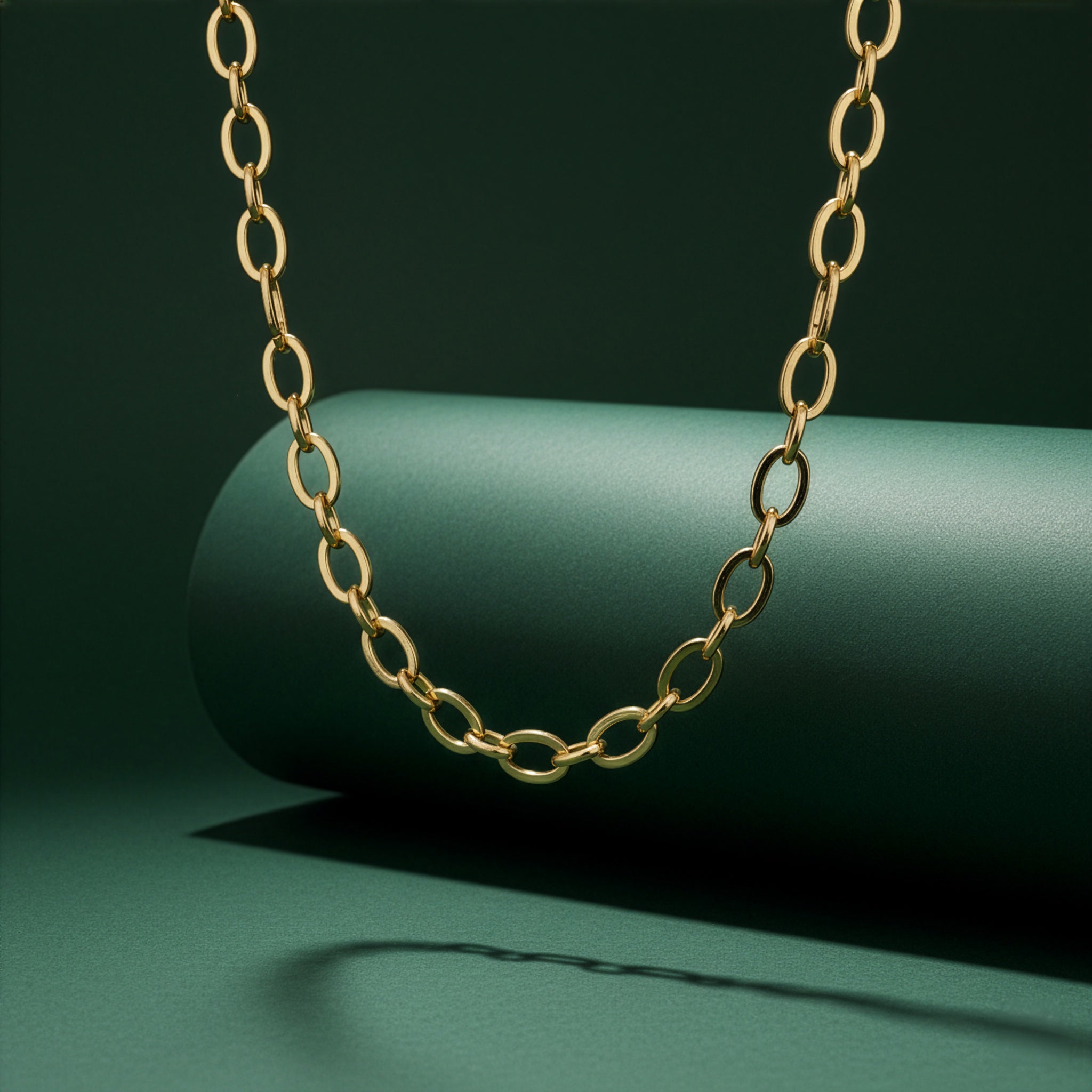 CHAIN NECKLACES