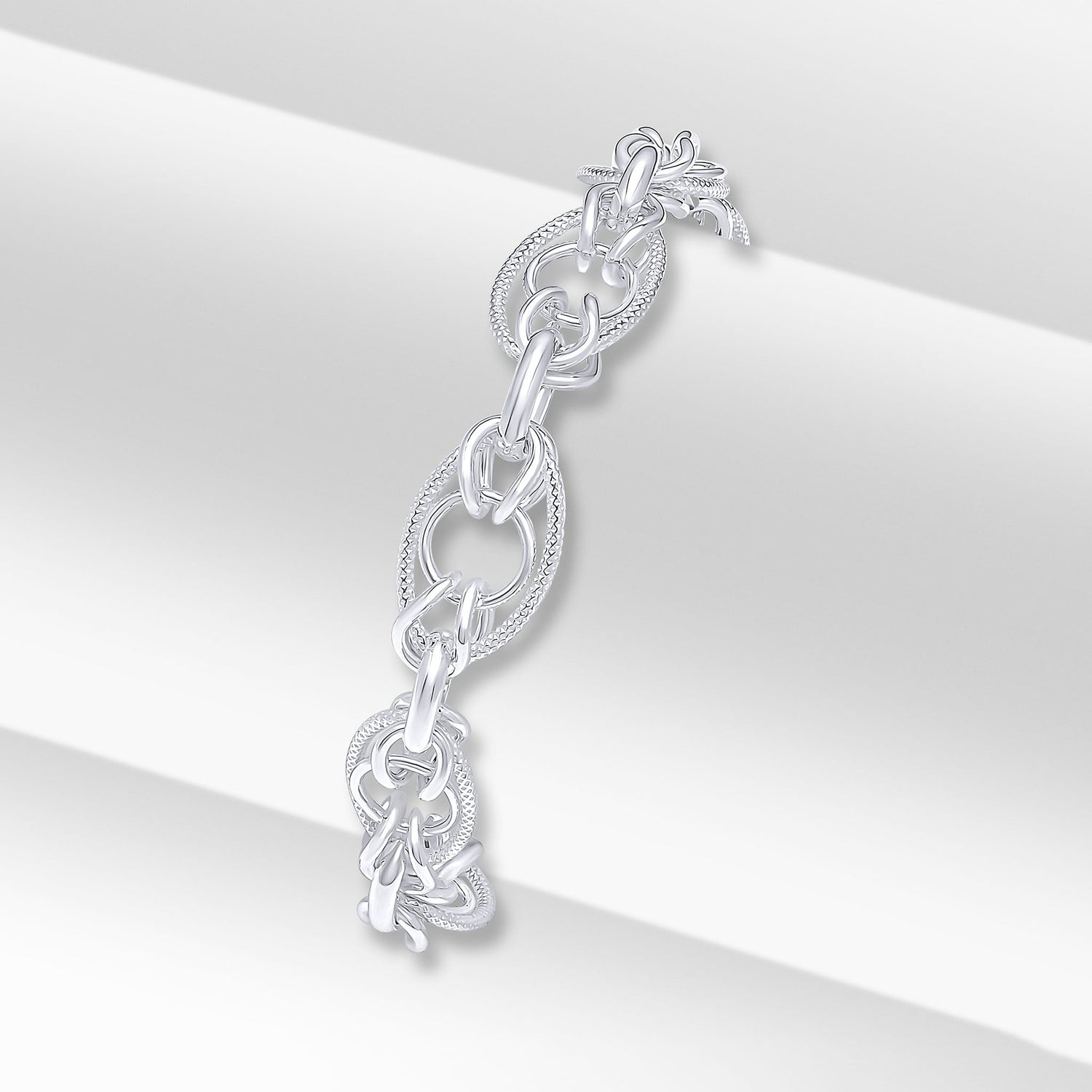 Sterling Silver 10.7mm Oval Knot Bracelet