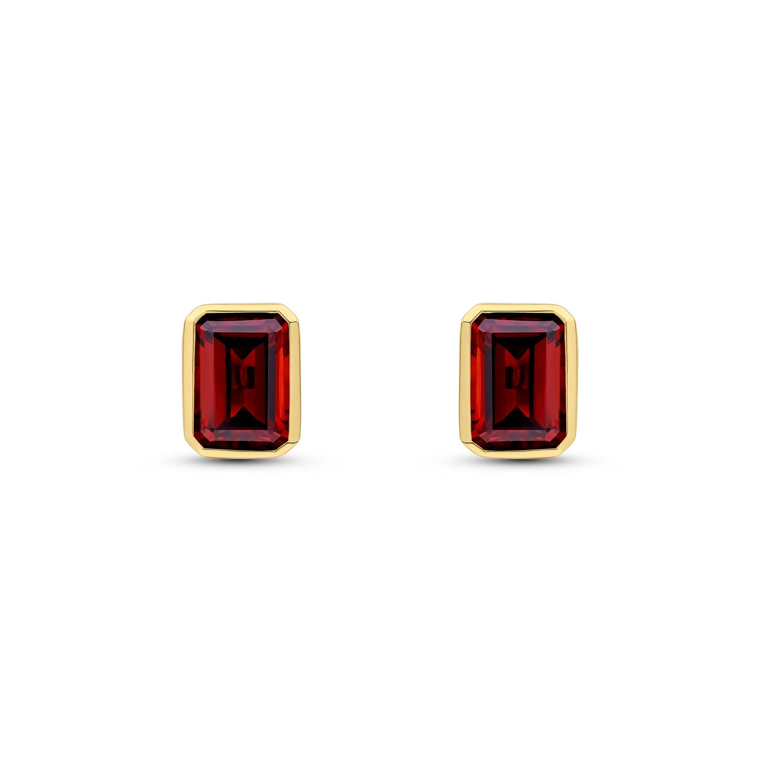 9ct Yellow Gold Octagonal Emerald Cut Natural Garnet Rubover Stud Earrings — 7x5mm