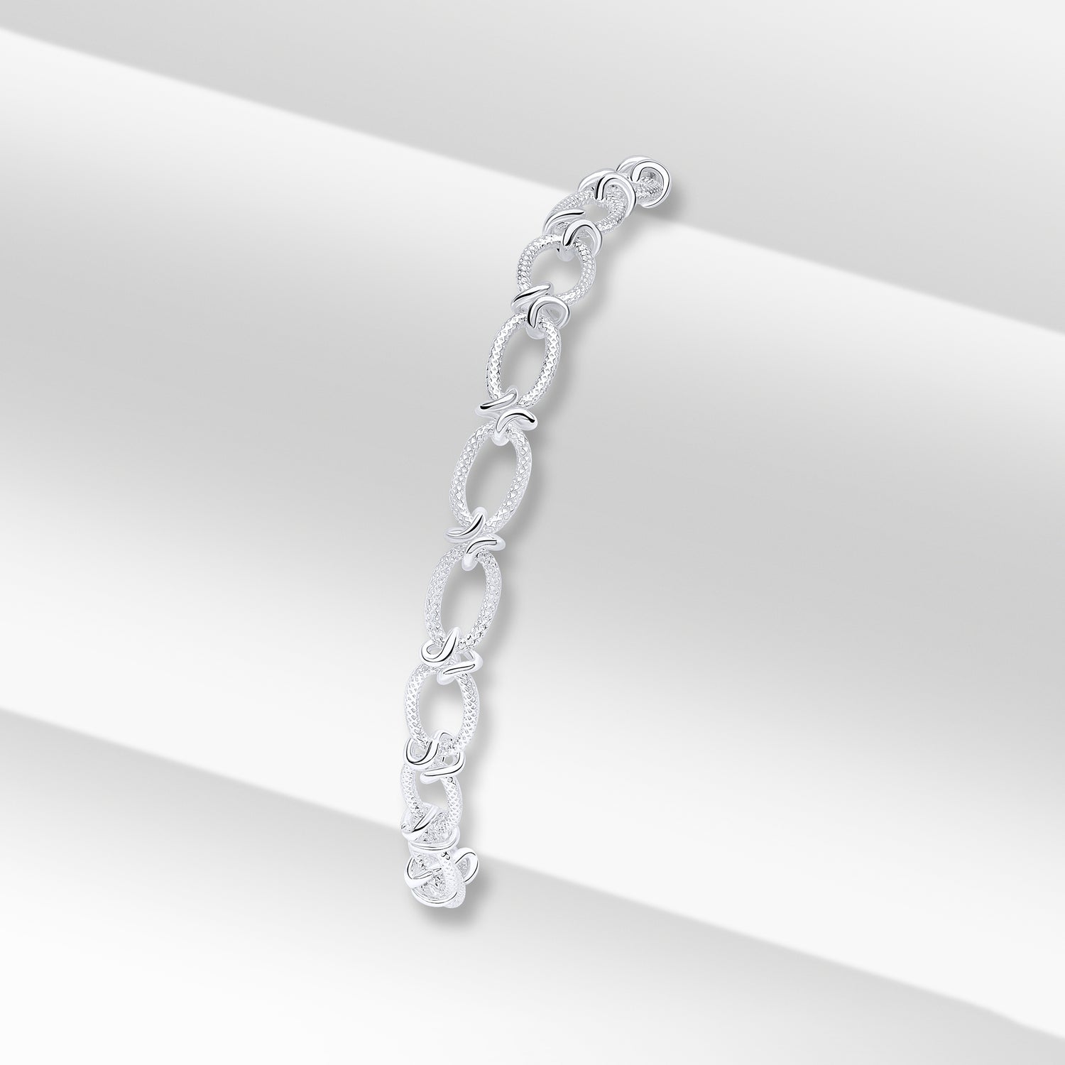 Sterling Silver Handmade 6.5mm Textured Oval Knot Bracelet