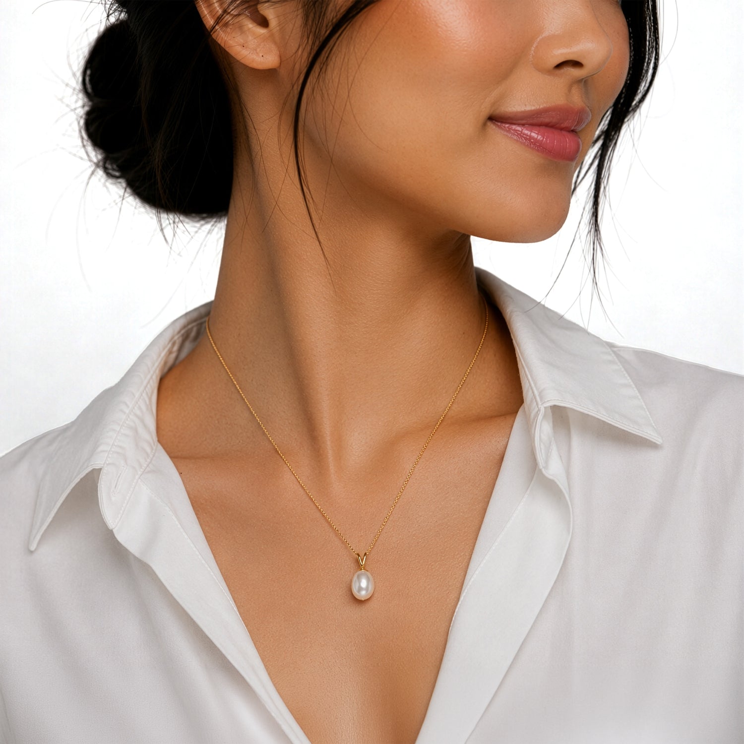 9ct Yellow Gold Natural Freshwater Pearl Drop Pendant — 9mm