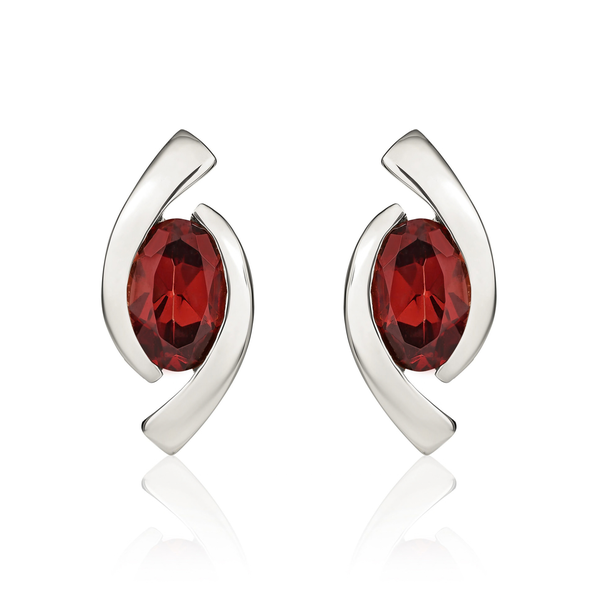 9ct White Gold Oval Natural Garnet 'Eye' Stud Earrings — 6x4mm