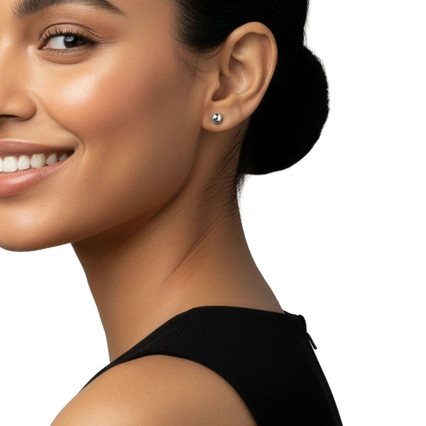 18ct White Gold Polished Ball Stud Earrings — 7mm