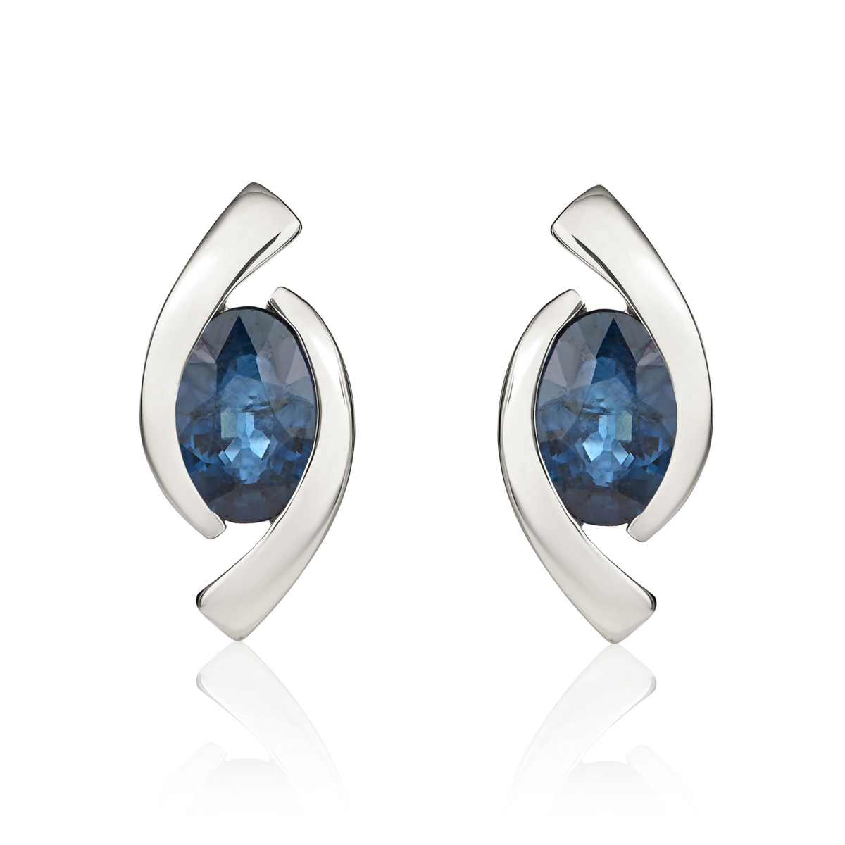 9ct White Gold Oval Natural Sapphire 'Eye' Stud Earrings