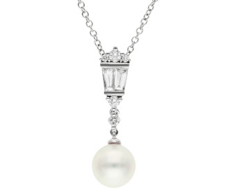 18ct White Gold Diamond & Pearl Pendant