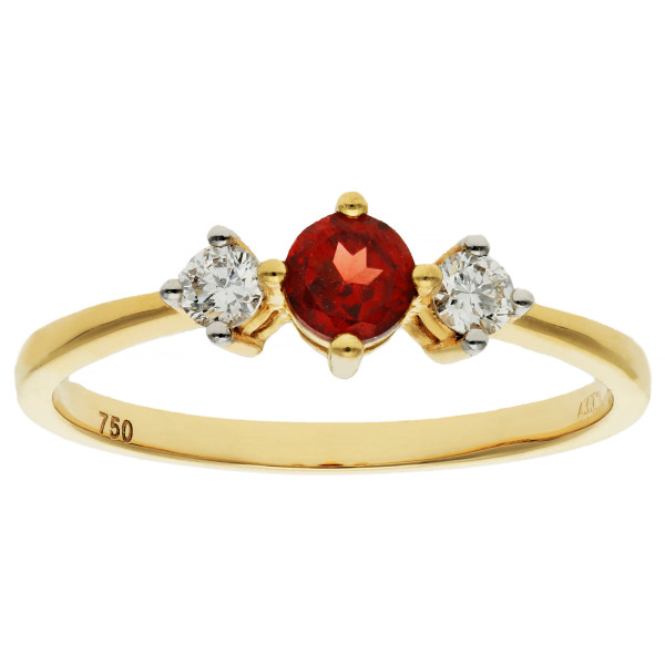 18ct Gold 0.30ct Garnet Three Stone Ring