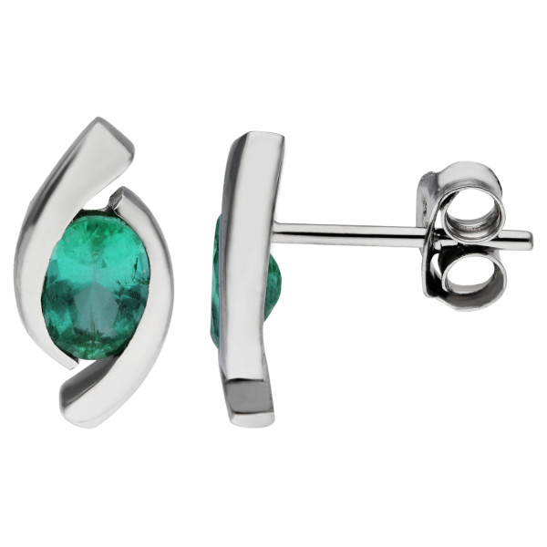 9ct White Gold Emerald Twist Stud Earrings