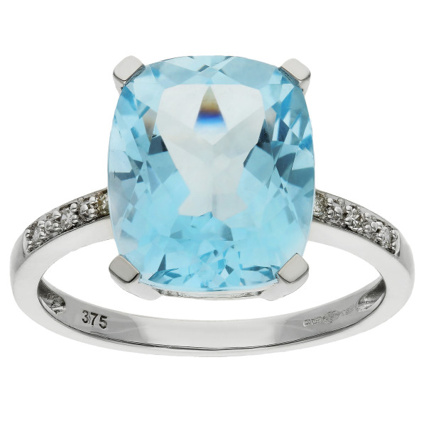 9ct White Gold 6.0ct Topaz Cocktail Ring
