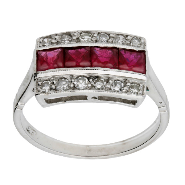 Pre-Owned 0.25ct Ruby & Diamond Dress Ring