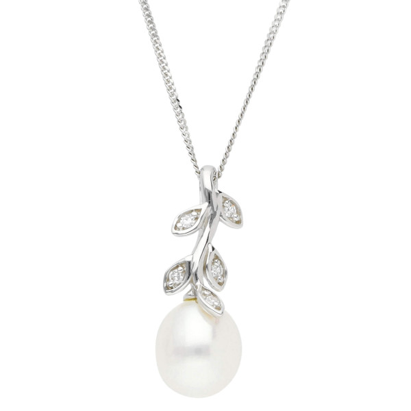 9ct White Gold Diamond & Pearl Pendant