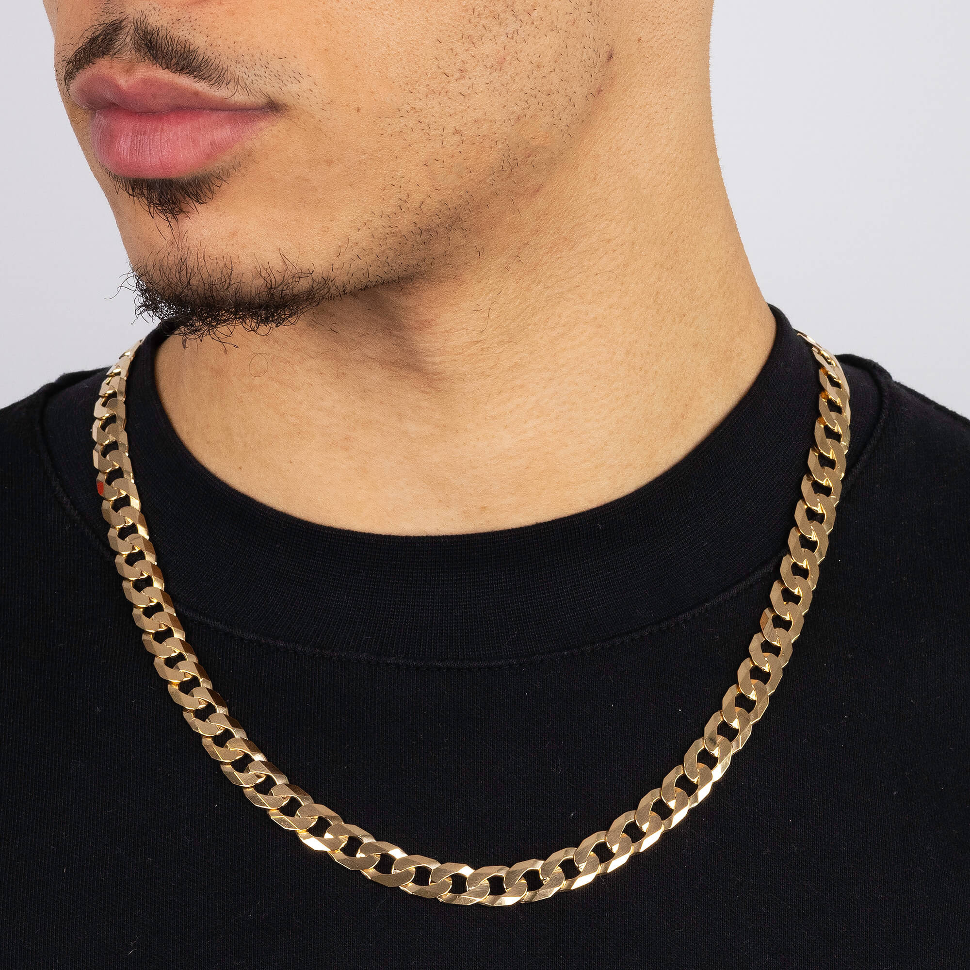 Men's 9ct Yellow Gold 9.60mm Flat Curb Chain | Buy Online | Free